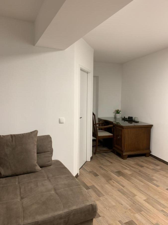 Lovely Share Apartment Aachener Weiher Cologne Exterior photo